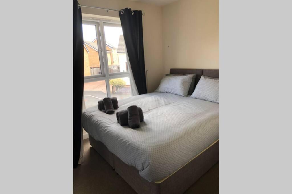 Dudley House **Staycation & Contractors** Sleeps 7 Tipton Exteriér fotografie