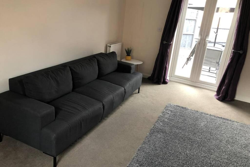 Dudley House **Staycation & Contractors** Sleeps 7 Tipton Exteriér fotografie